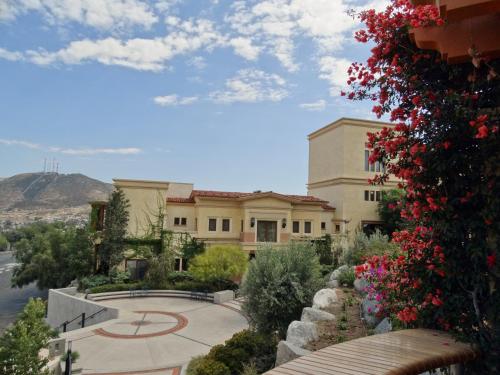 luxury hotels in Baja California