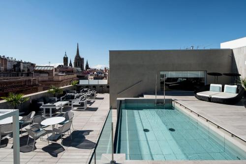 luxury hotels in Ramblas