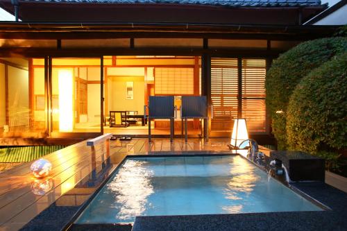 luxury hotels in Ito