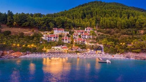 luxury hotels in Skiathos Town