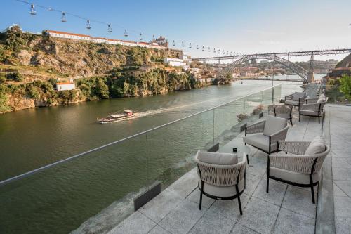 luxury hotels in Porto