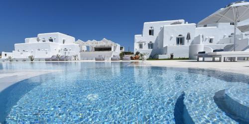 luxury hotels in Paros