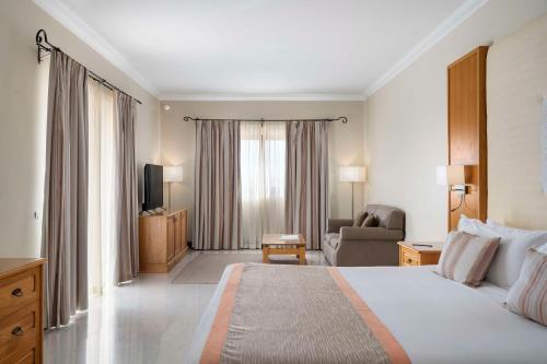 luxury hotels in South Eastern Malta