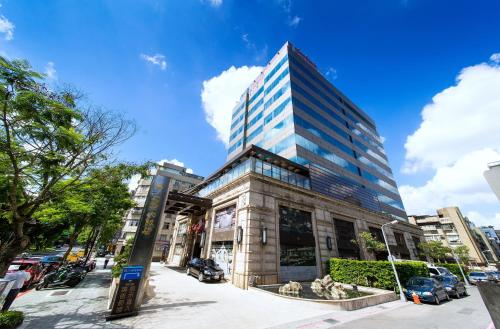 luxury hotels in Taipei