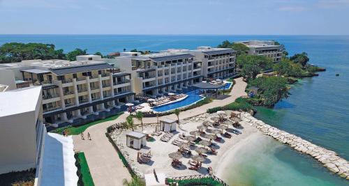 luxury hotels in Montego Bay Coast