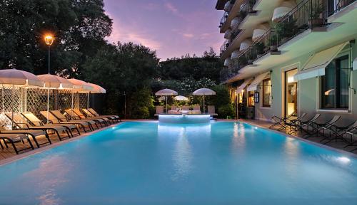 luxury hotels in Lazise