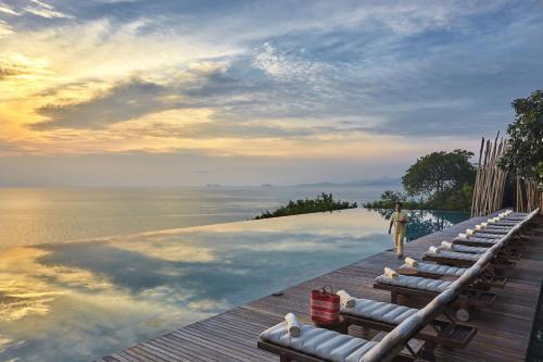 luxury hotels in South Thailand