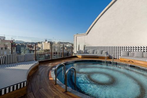 luxury hotels in Eixample