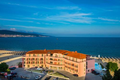 luxury hotels in Sunny Beach