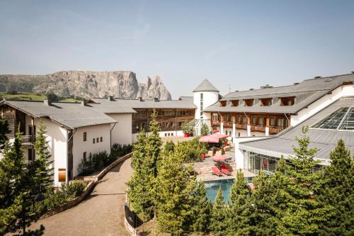 luxury hotels in Siusi