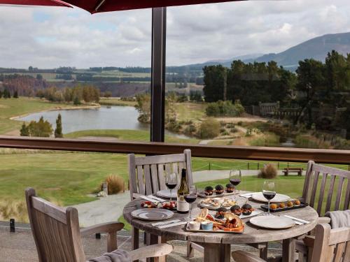 luxury hotels in South Island