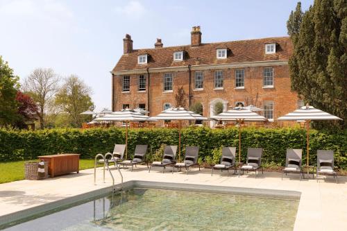 New Park Manor Hotel