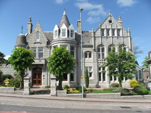 luxury hotels in Aberdeen