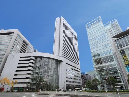 luxury hotels in Osaka