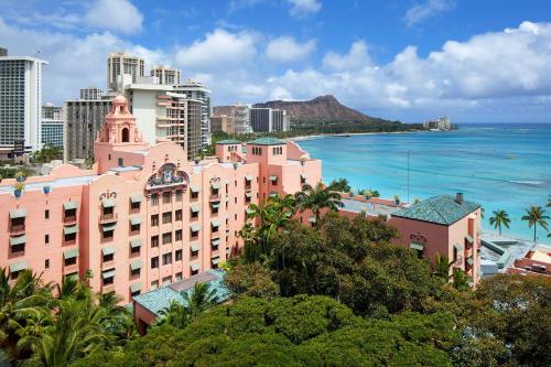 luxury hotels in Honolulu