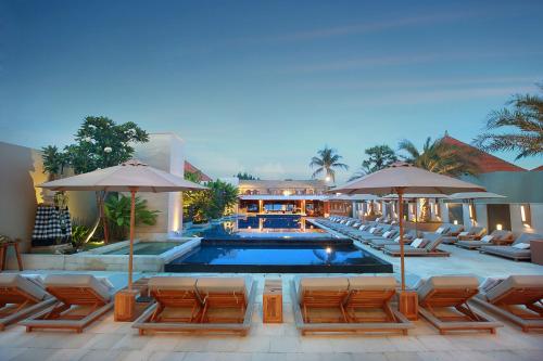 luxury hotels in Legian