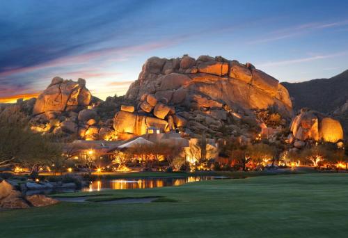 luxury hotels in Phoenix Area