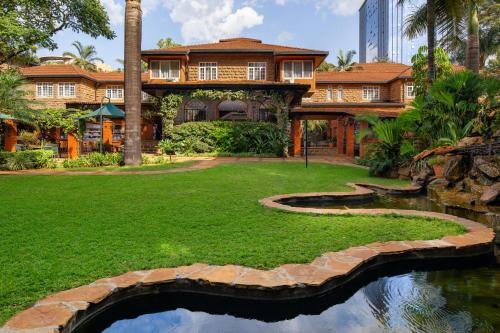 luxury hotels in Nairobi National Park