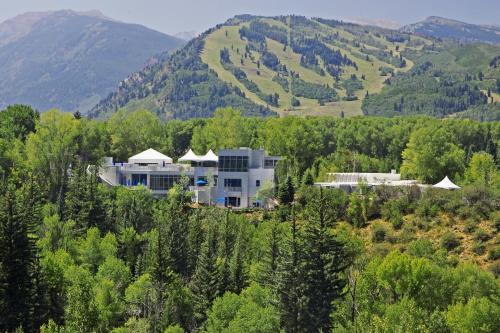 luxury hotels in Vail