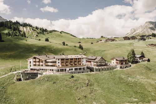 luxury hotels in Arlberg