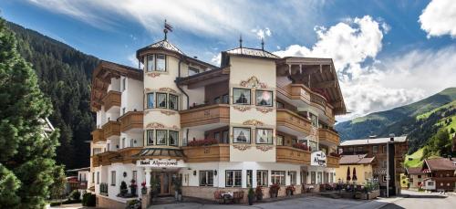 luxury hotels in Hintertux Glacier