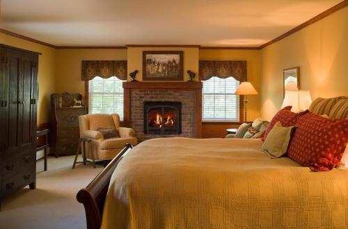 luxury hotels in Saratoga Springs