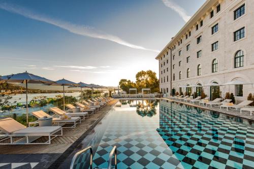 luxury hotels in Sibenik-Knin County