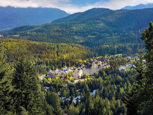 luxury hotels in Whistler