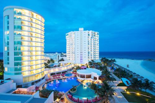 luxury hotels in Cancún