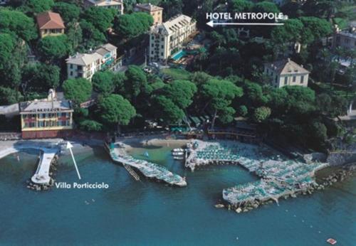 luxury hotels in Genova Area