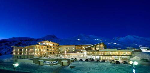 luxury hotels in Tonale