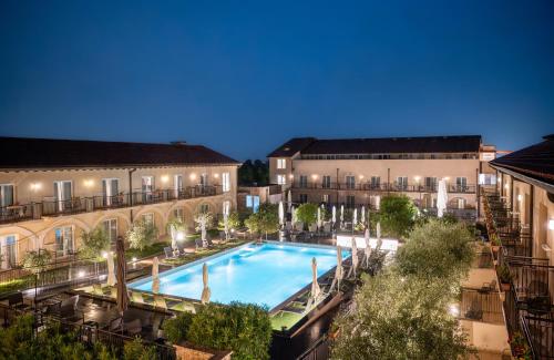 luxury hotels in Lazise