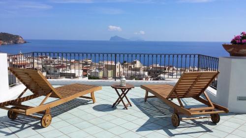 luxury hotels in Lipari