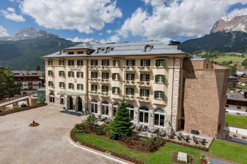 luxury hotels in Italian Alps