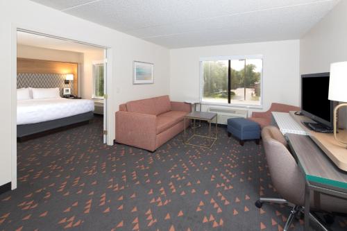 Holiday Inn Hotel & Suites Ann Arbor University of Michigan Area by IHG