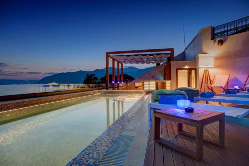 luxury hotels in Kotor Riviera