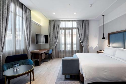 luxury hotels in Madrid