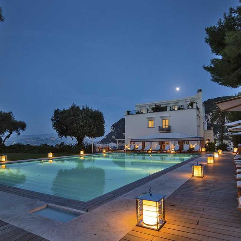 luxury hotels in Capri