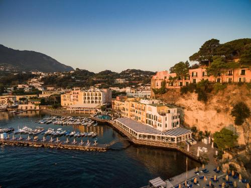 luxury hotels in Ischia