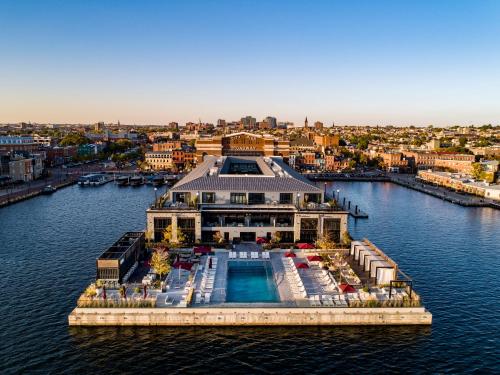 luxury hotels in Baltimore