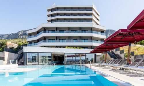 luxury hotels in Split Islands