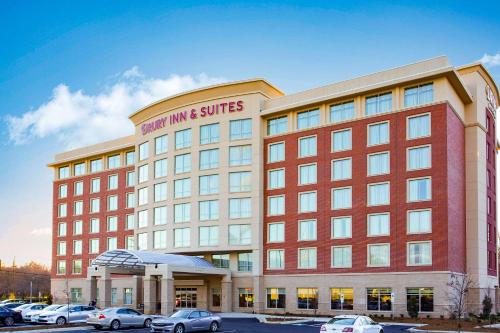 Drury Inn & Suites Charlotte Arrowood