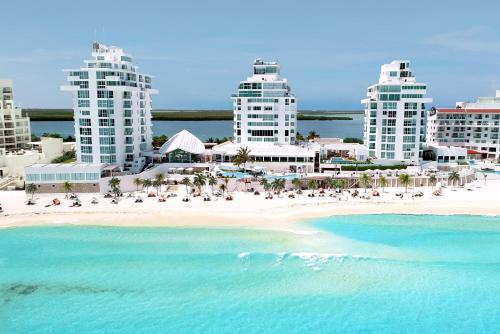 luxury hotels in Cancún