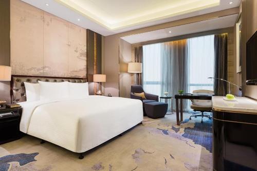 luxury hotels in Yiwu