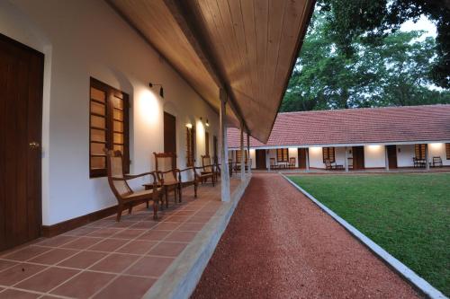 luxury hotels in Sigiriya