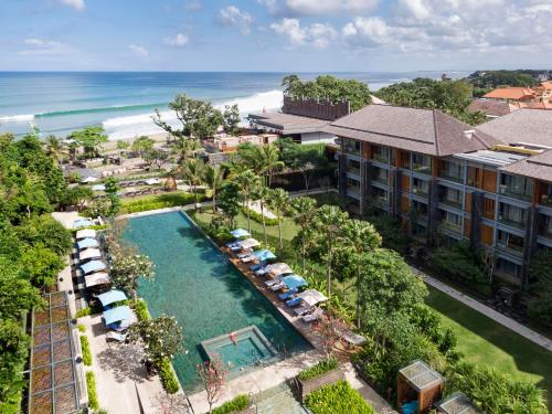 luxury hotels in Legian