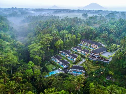 luxury hotels in Gianyar