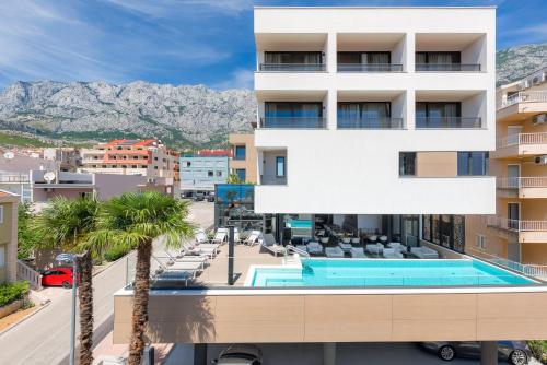 luxury hotels in Baška Voda