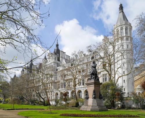 luxury hotels in Charing Cross