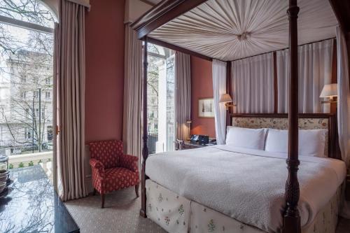 luxury hotels in Kensington